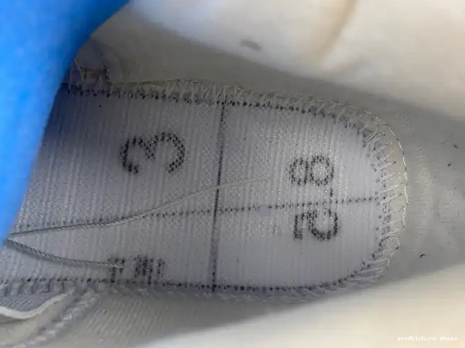 Cheap Air Levi's Jordan 4 AO2571-100 'White' x 0623